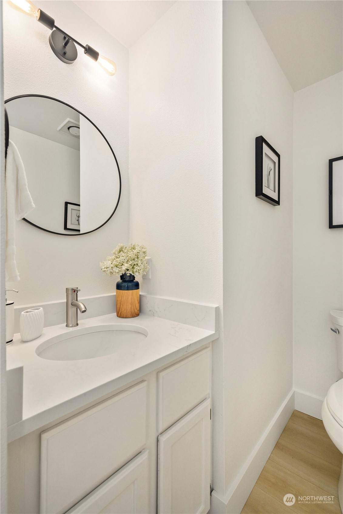 10425 SE 250th Place Unit: B101