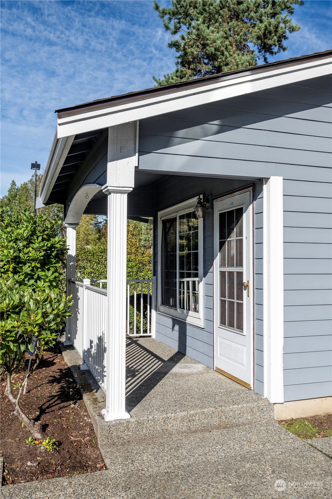 10425 SE 250th Place Unit: B101