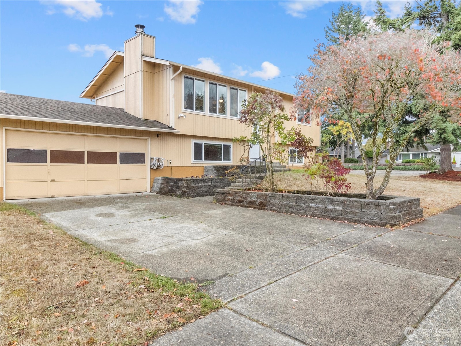 6262 N 39th Street