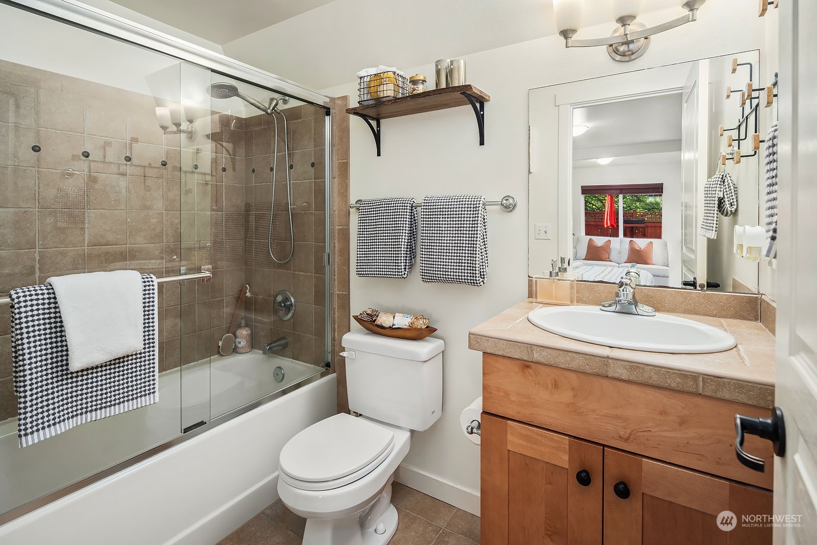 3619 Albion Place N Unit: B