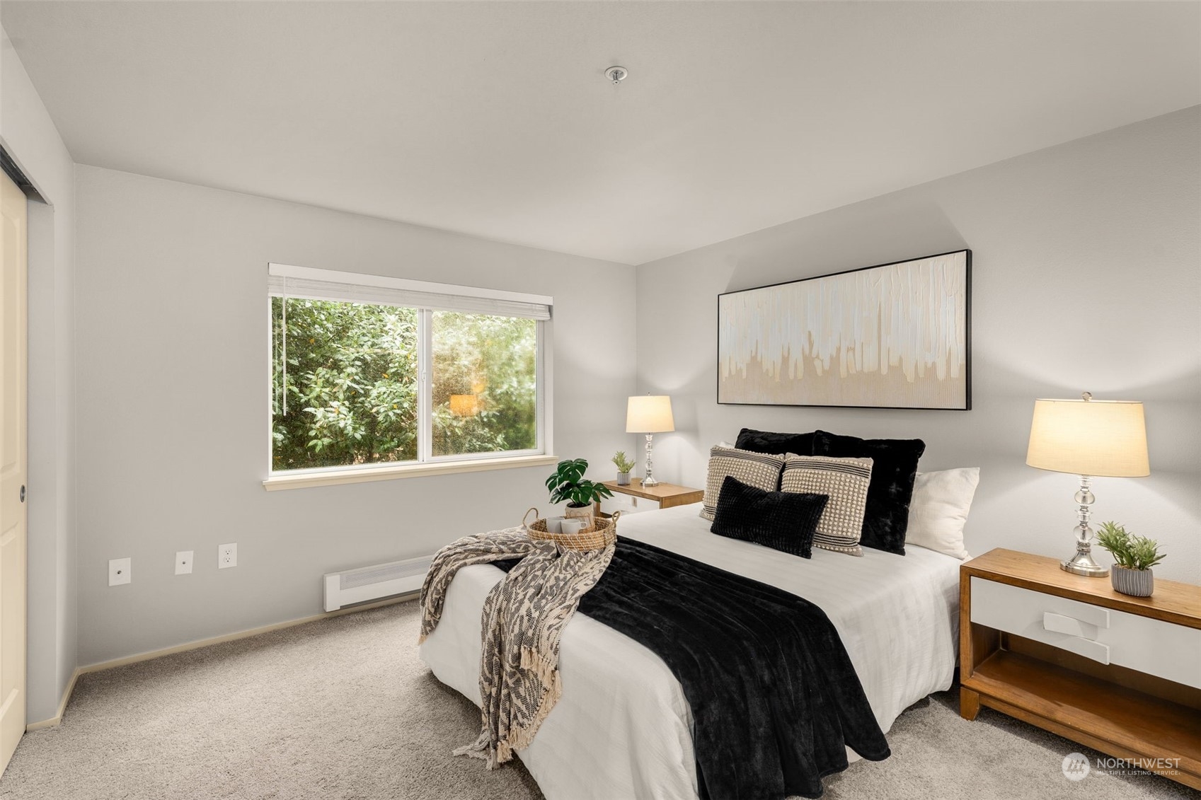 3919 Latona Avenue NE Unit: 205