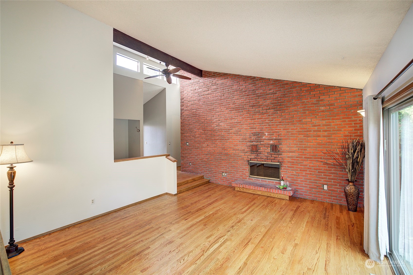 2015 210th Circle NE Unit: B31