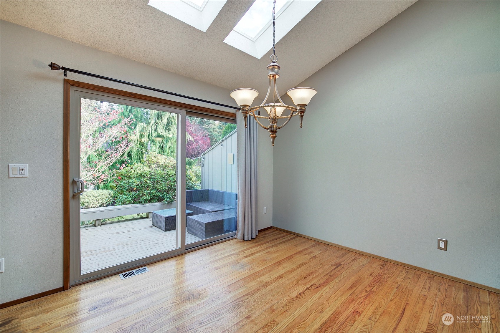 2015 210th Circle NE Unit: B31