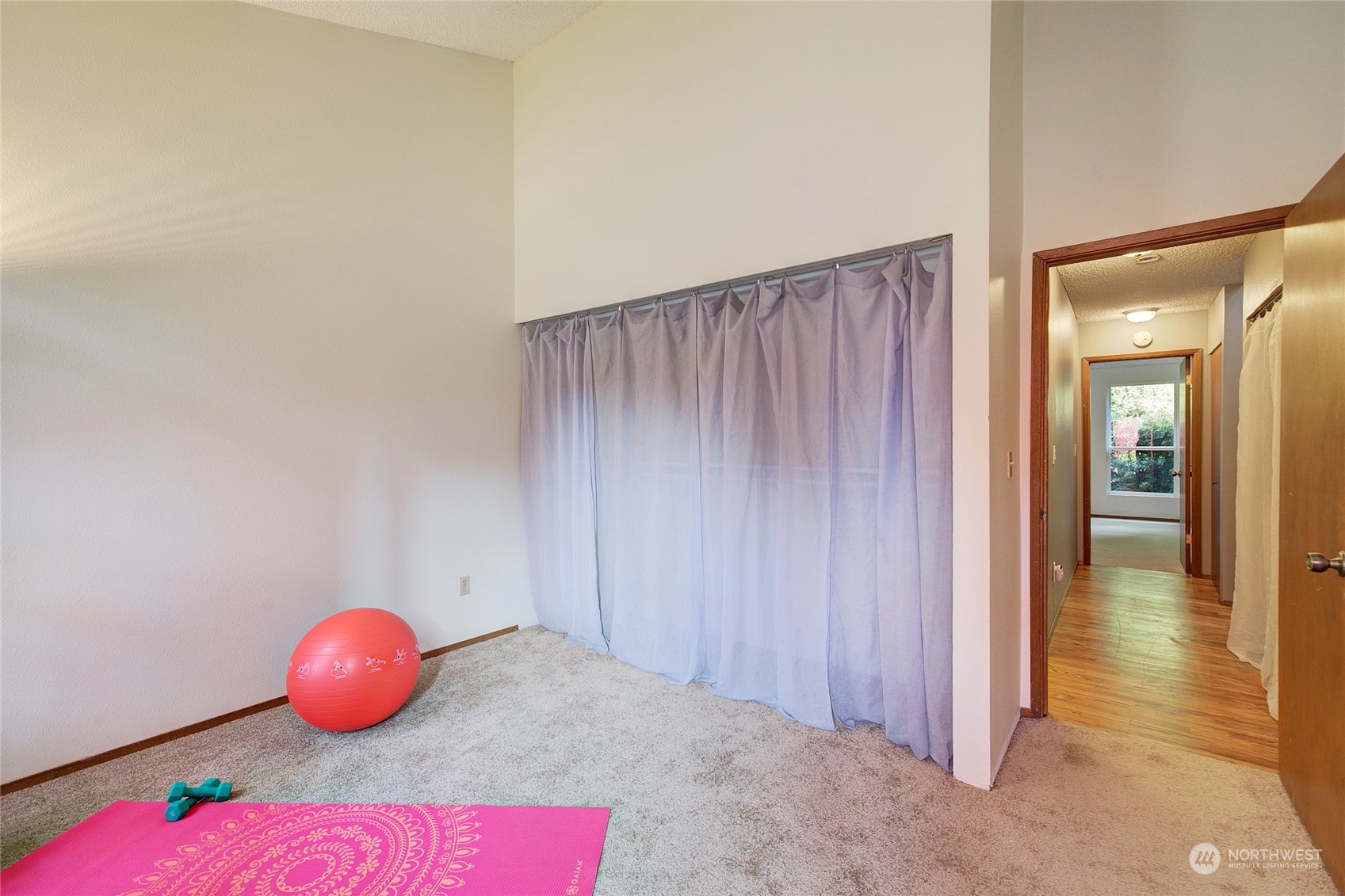 2015 210th Circle NE Unit: B31
