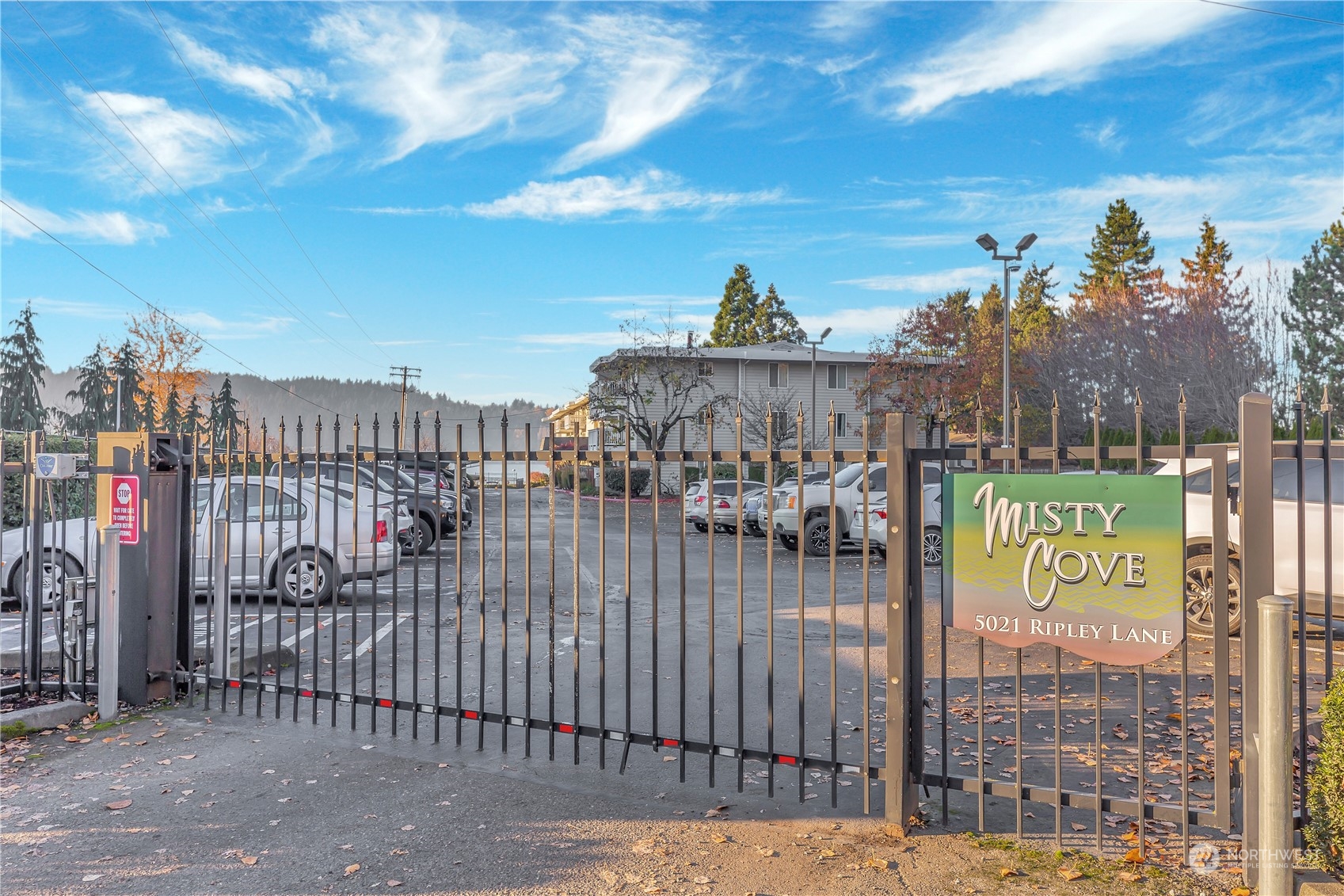 5021 Ripley Lane N Unit: 306