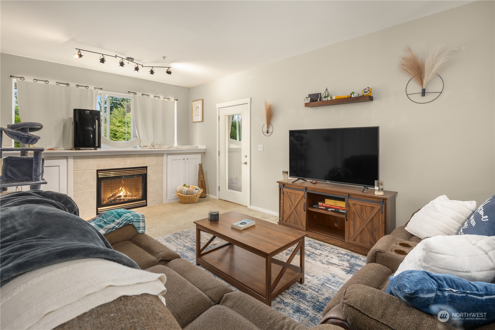 107 164th Street S Unit: 3-402