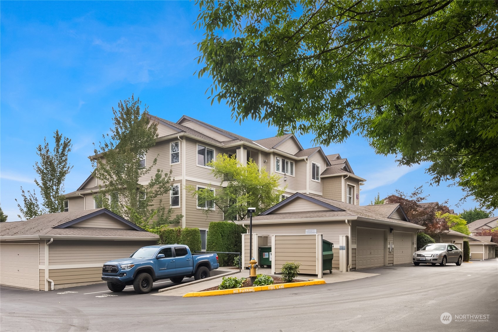 107 164th Street S Unit: 3-402