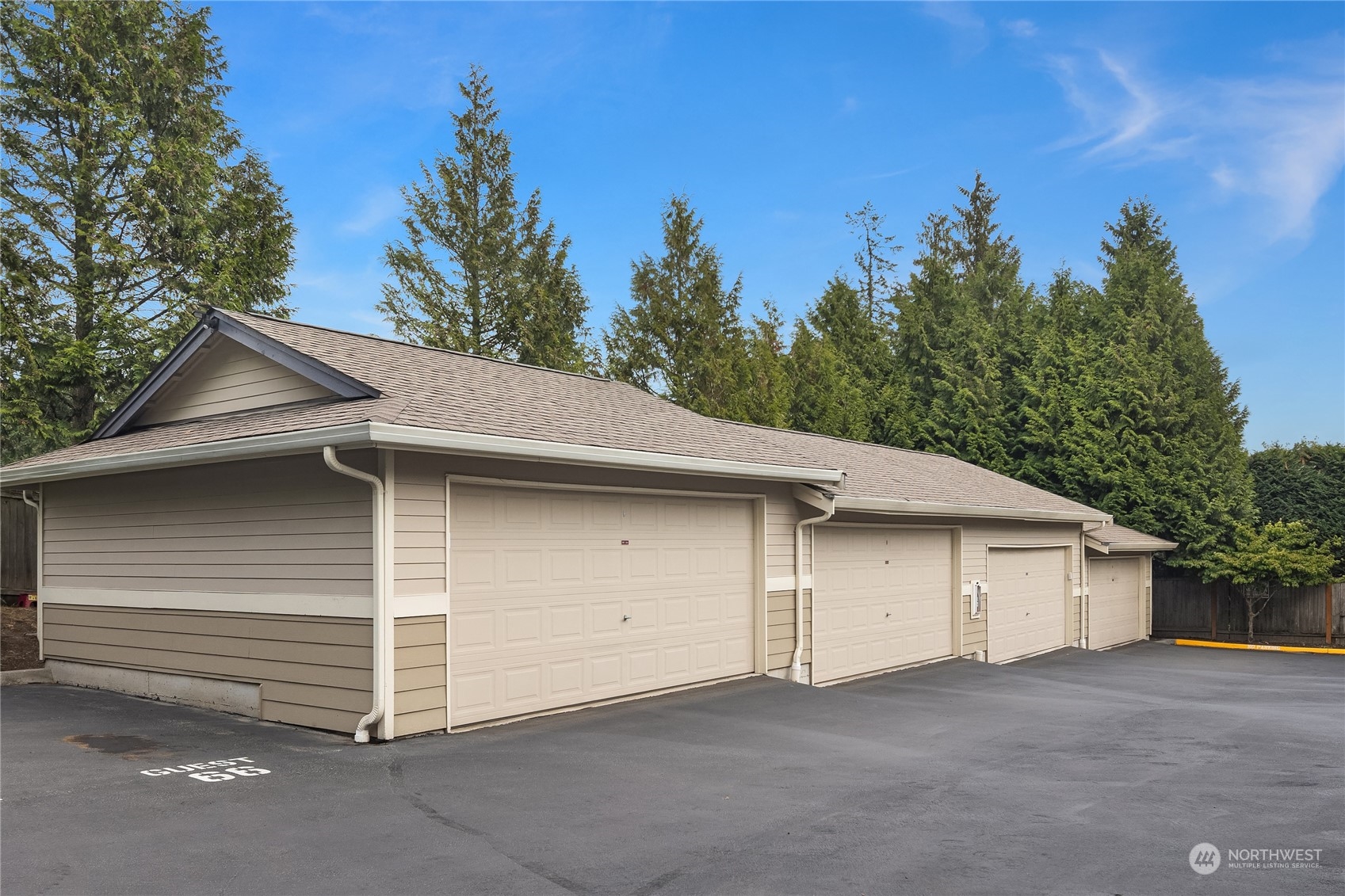 107 164th Street S Unit: 3-402