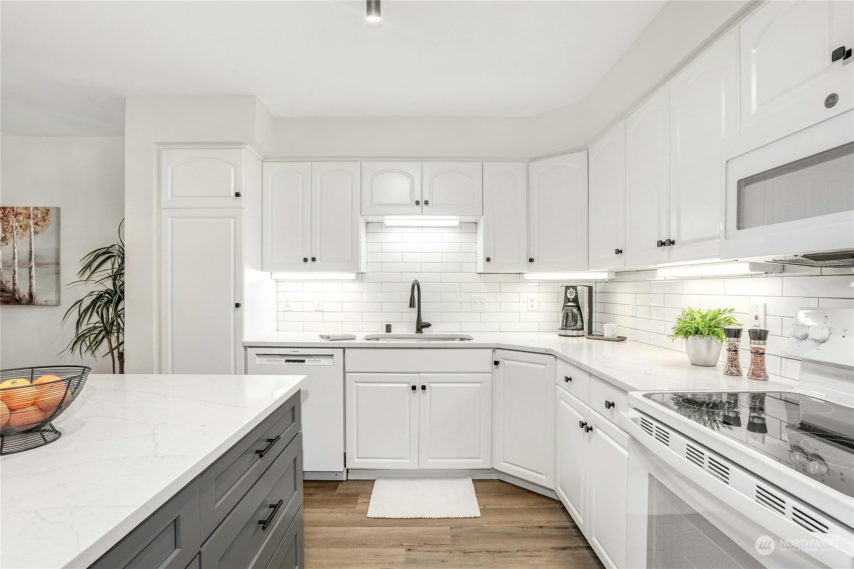 22535 SE Highland Circle Unit: 205