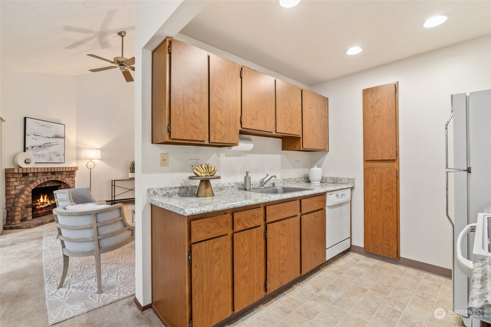 14334 126th Avenue NE Unit: B 301