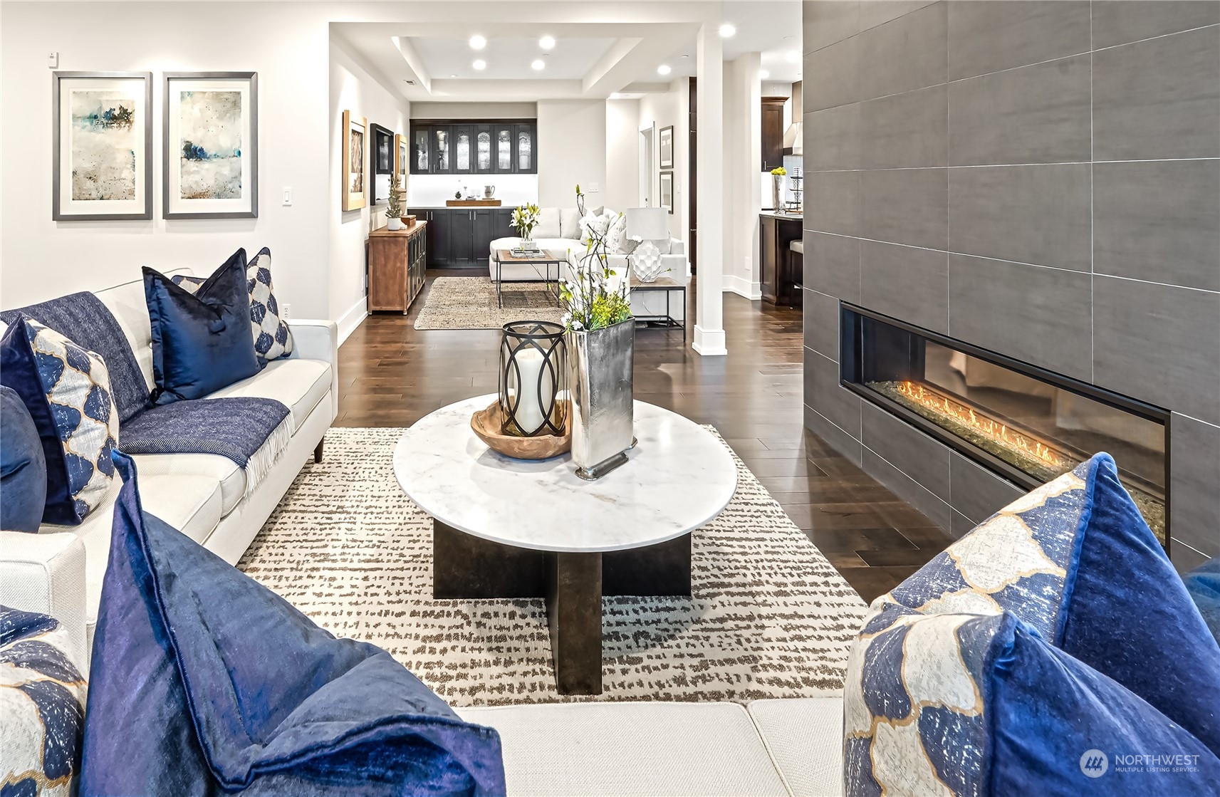 302 5th Avenue Unit: 201