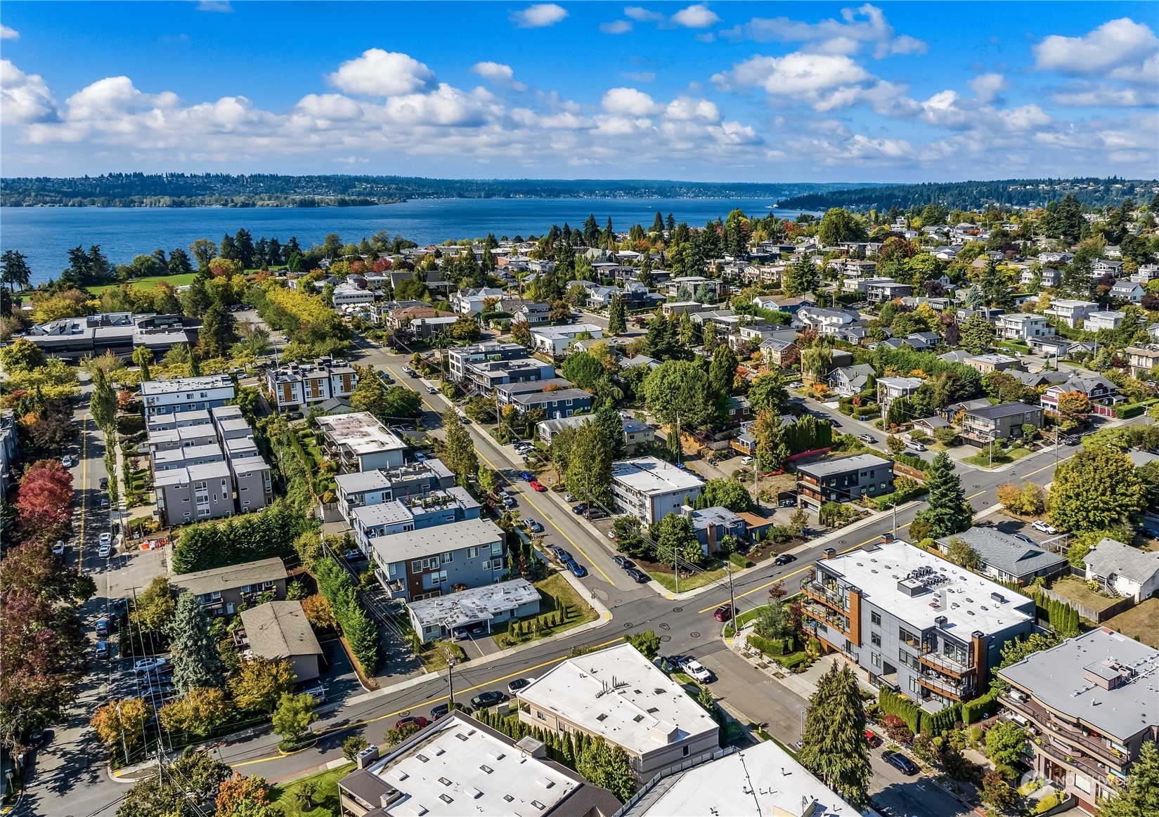 302 5th Avenue Unit: 201