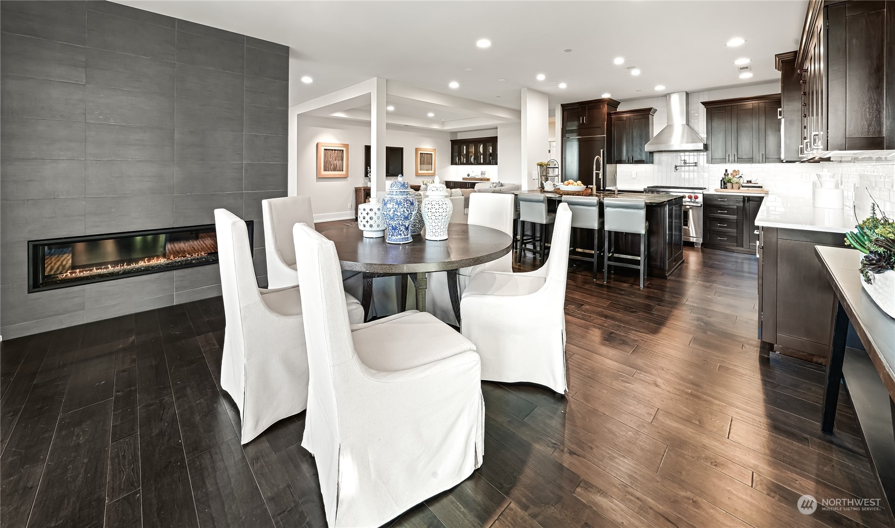 302 5th Avenue Unit: 201