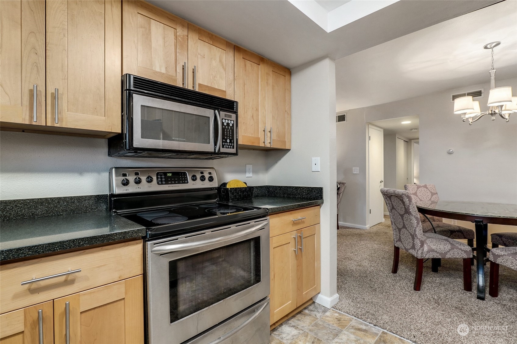 11506 NE 128th Street Unit: 22