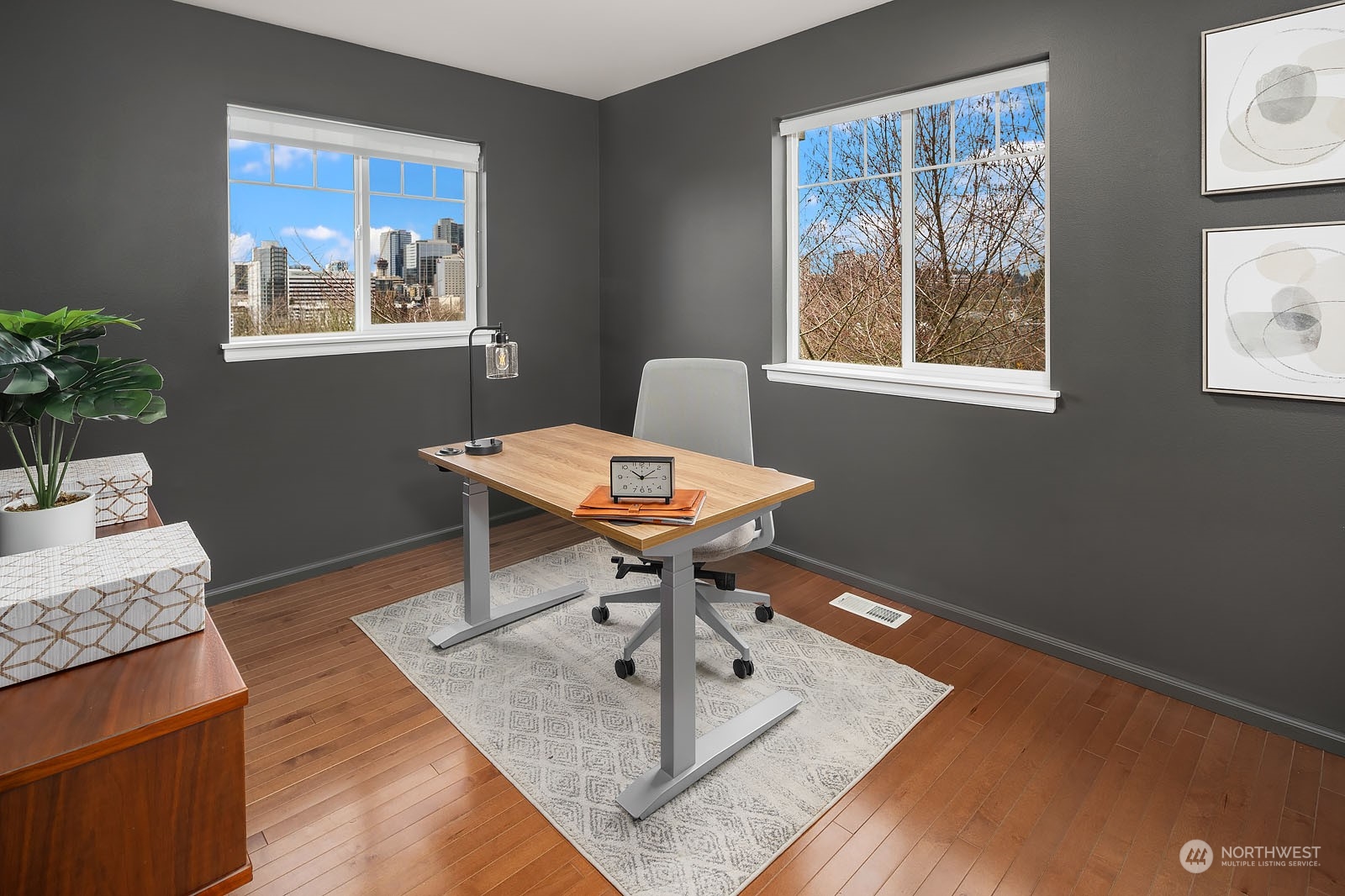 105 118th Avenue SE Unit: 6