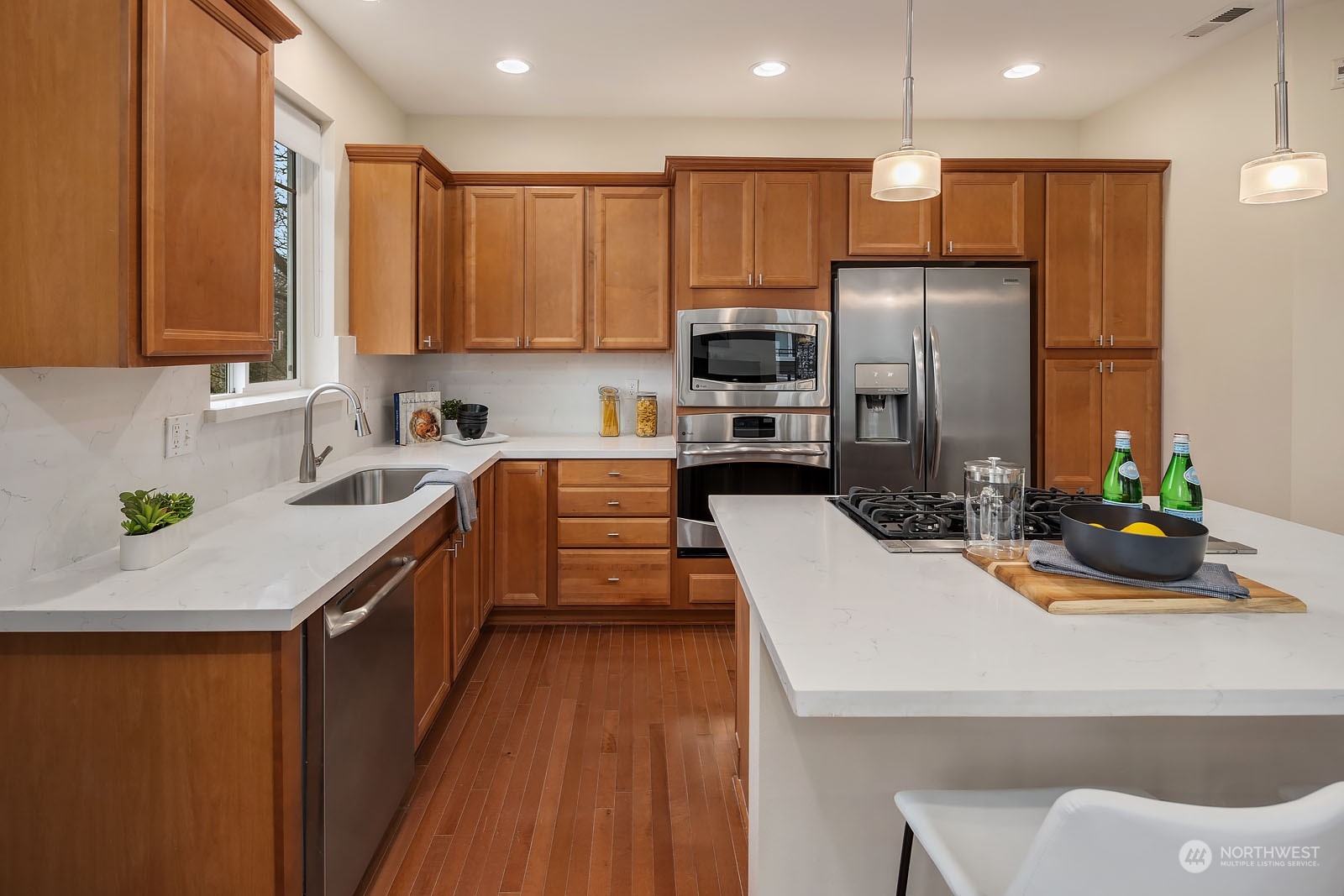 105 118th Avenue SE Unit: 6