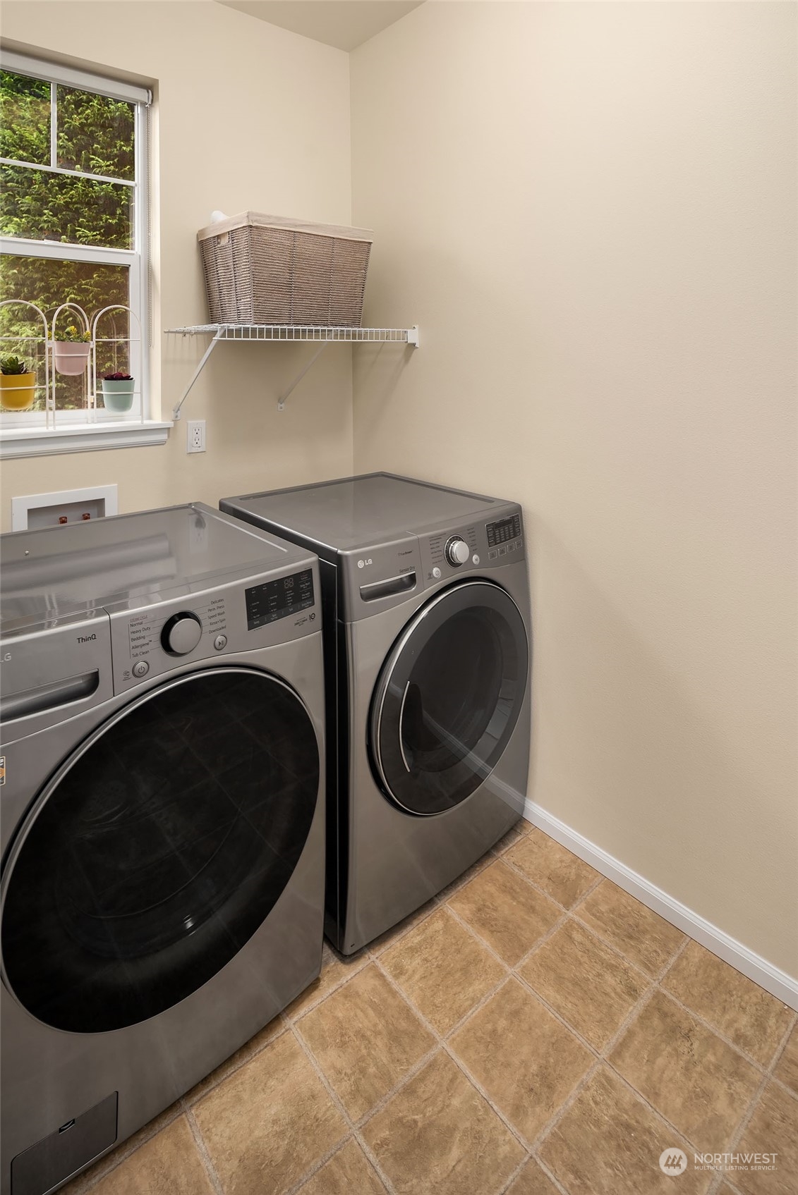 105 118th Avenue SE Unit: 6