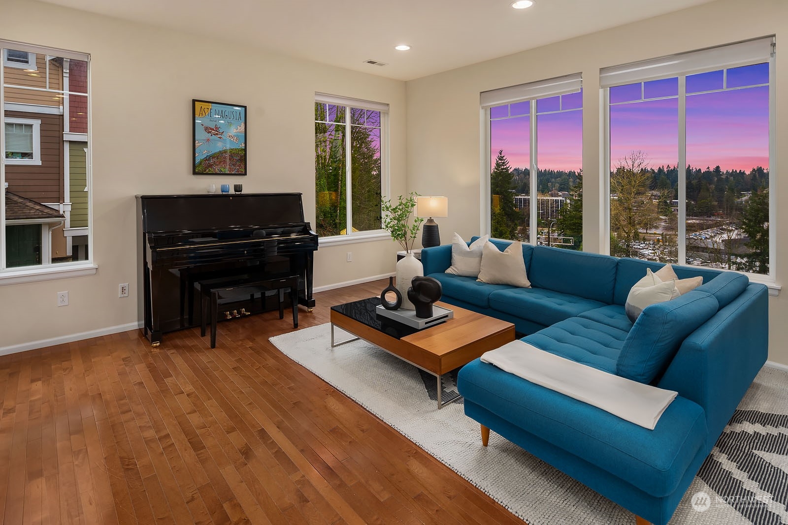 105 118th Avenue SE Unit: 6