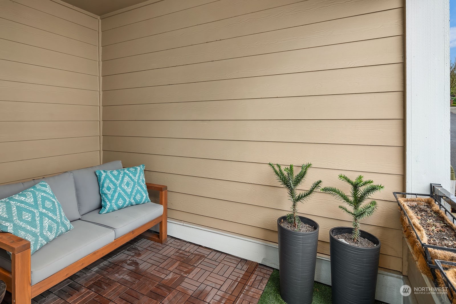 105 118th Avenue SE Unit: 6