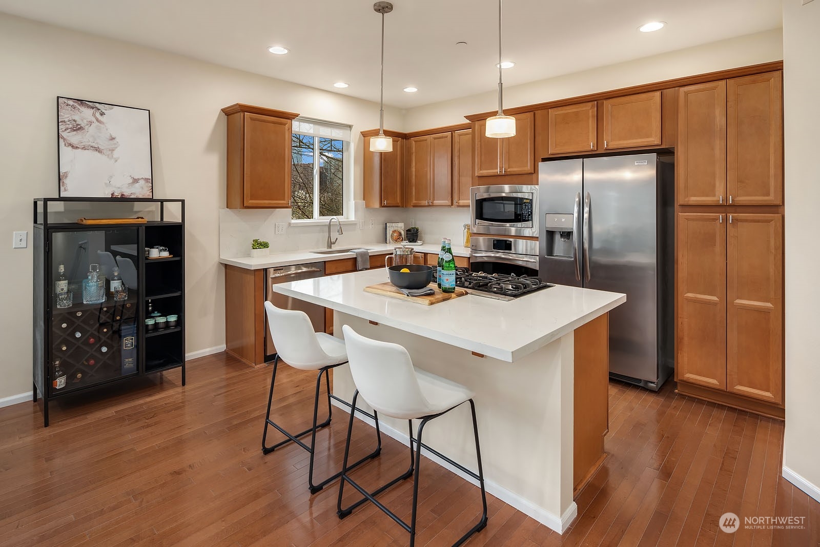 105 118th Avenue SE Unit: 6