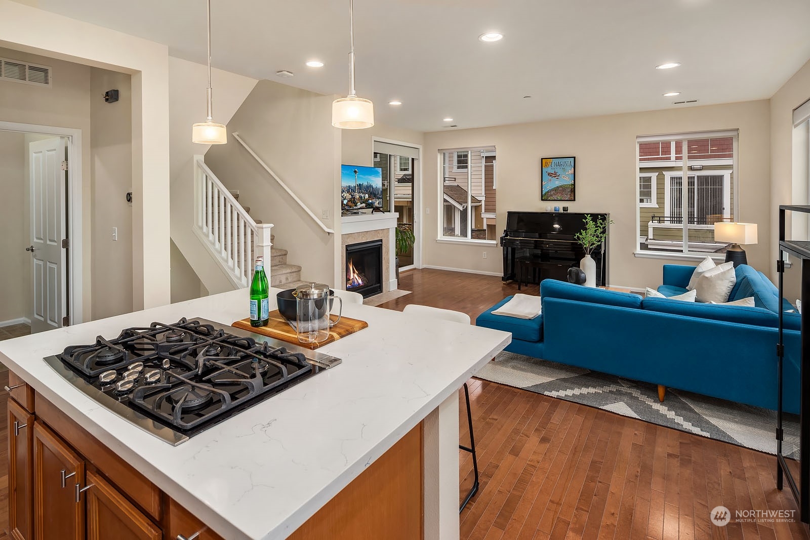 105 118th Avenue SE Unit: 6