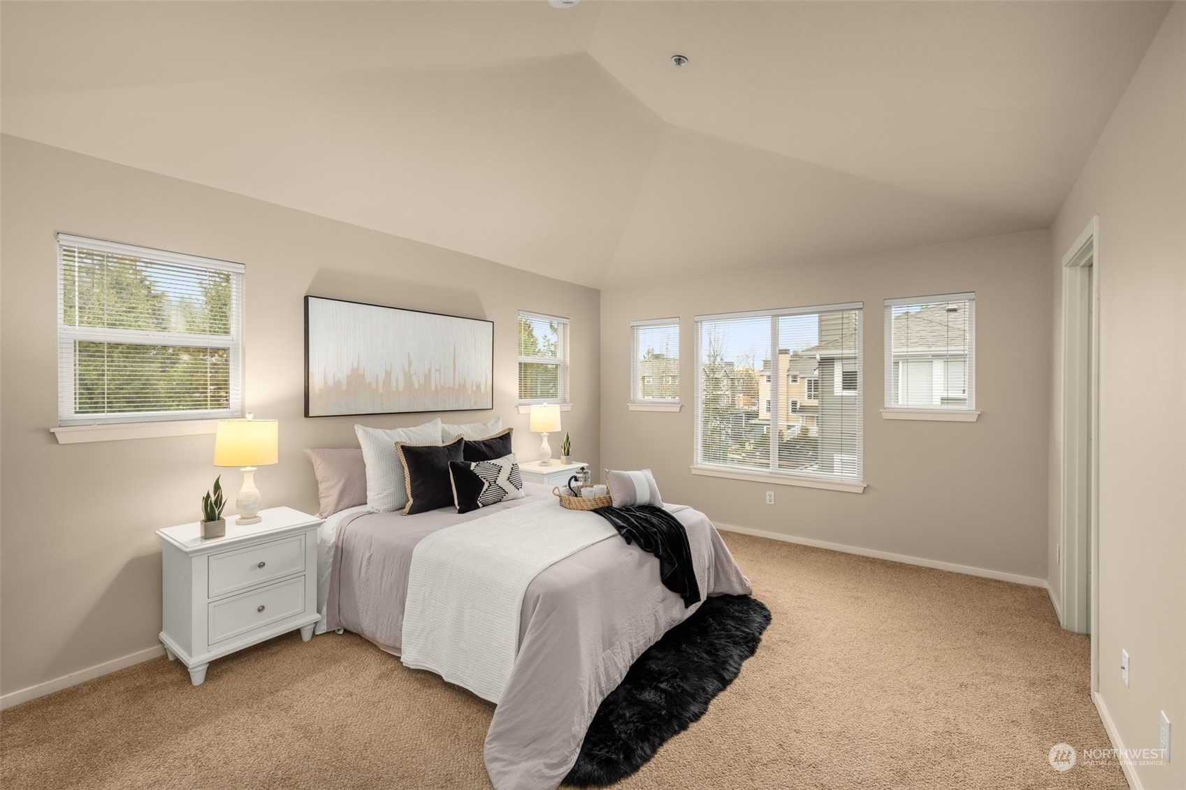 9051 161st Place NE Unit: 2904