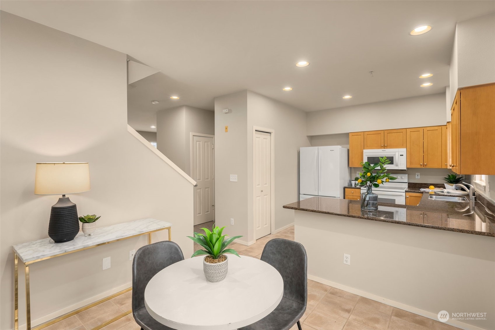 9051 161st Place NE Unit: 2904