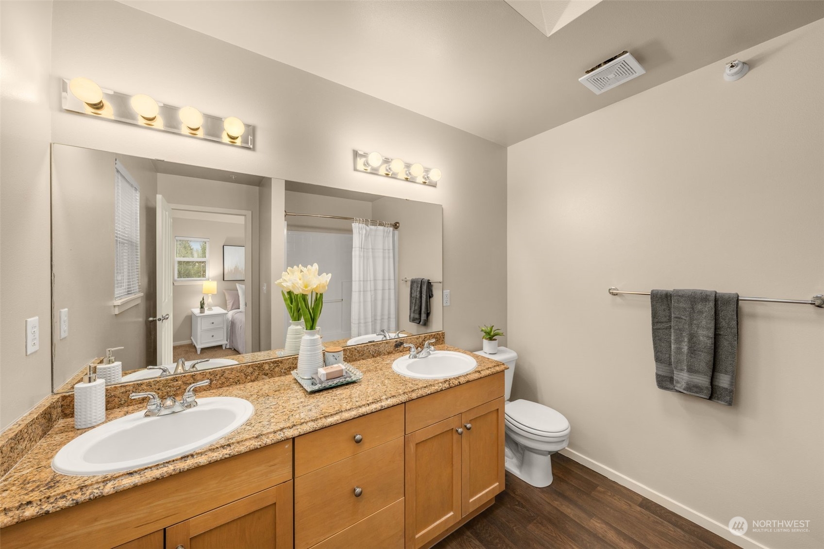 9051 161st Place NE Unit: 2904