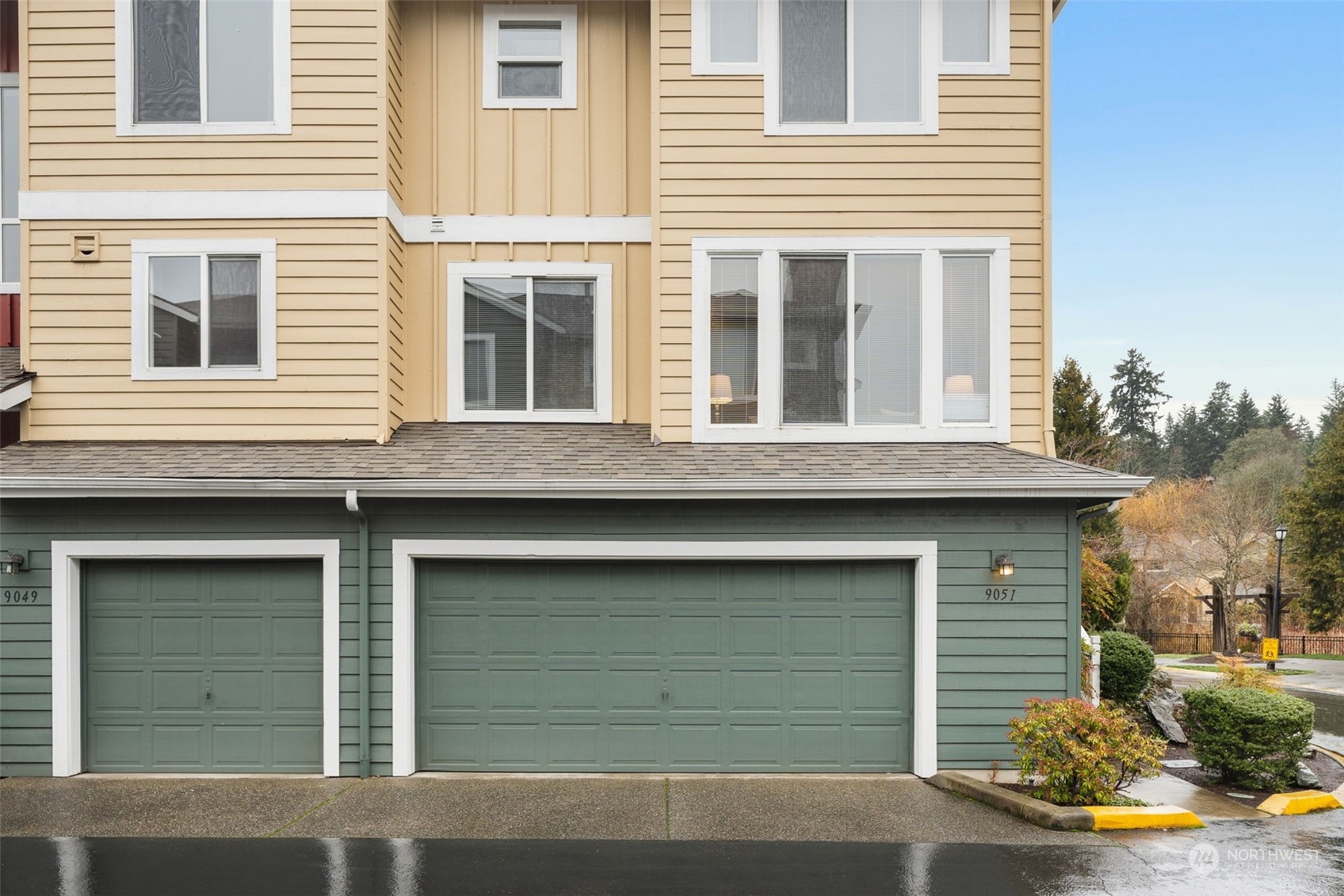 9051 161st Place NE Unit: 2904