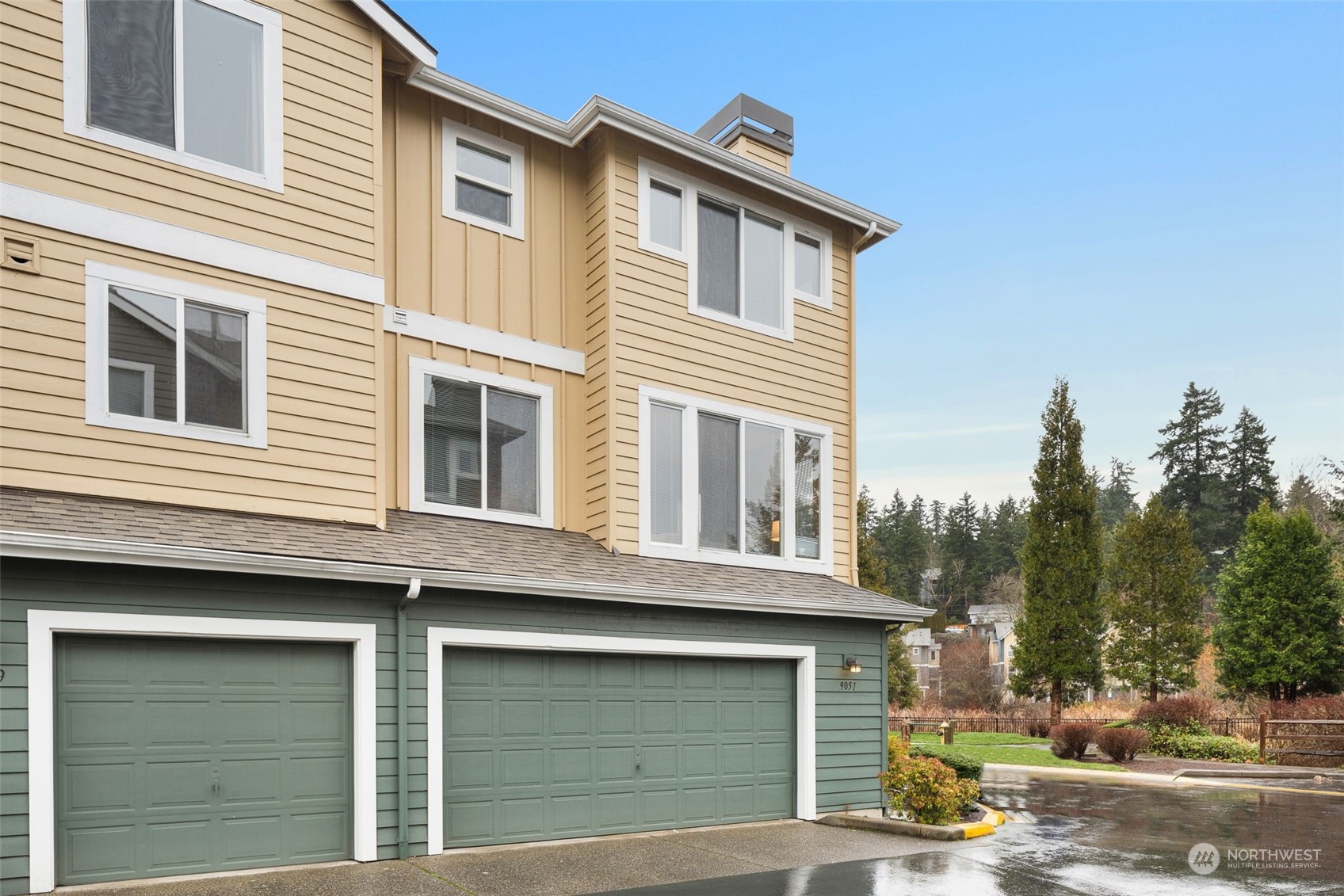 9051 161st Place NE Unit: 2904