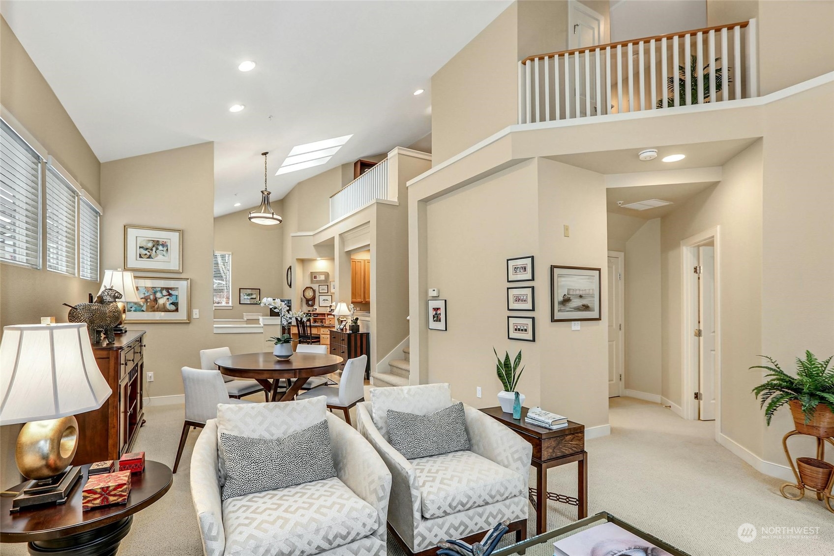 120 Newport Way NW Unit: 5