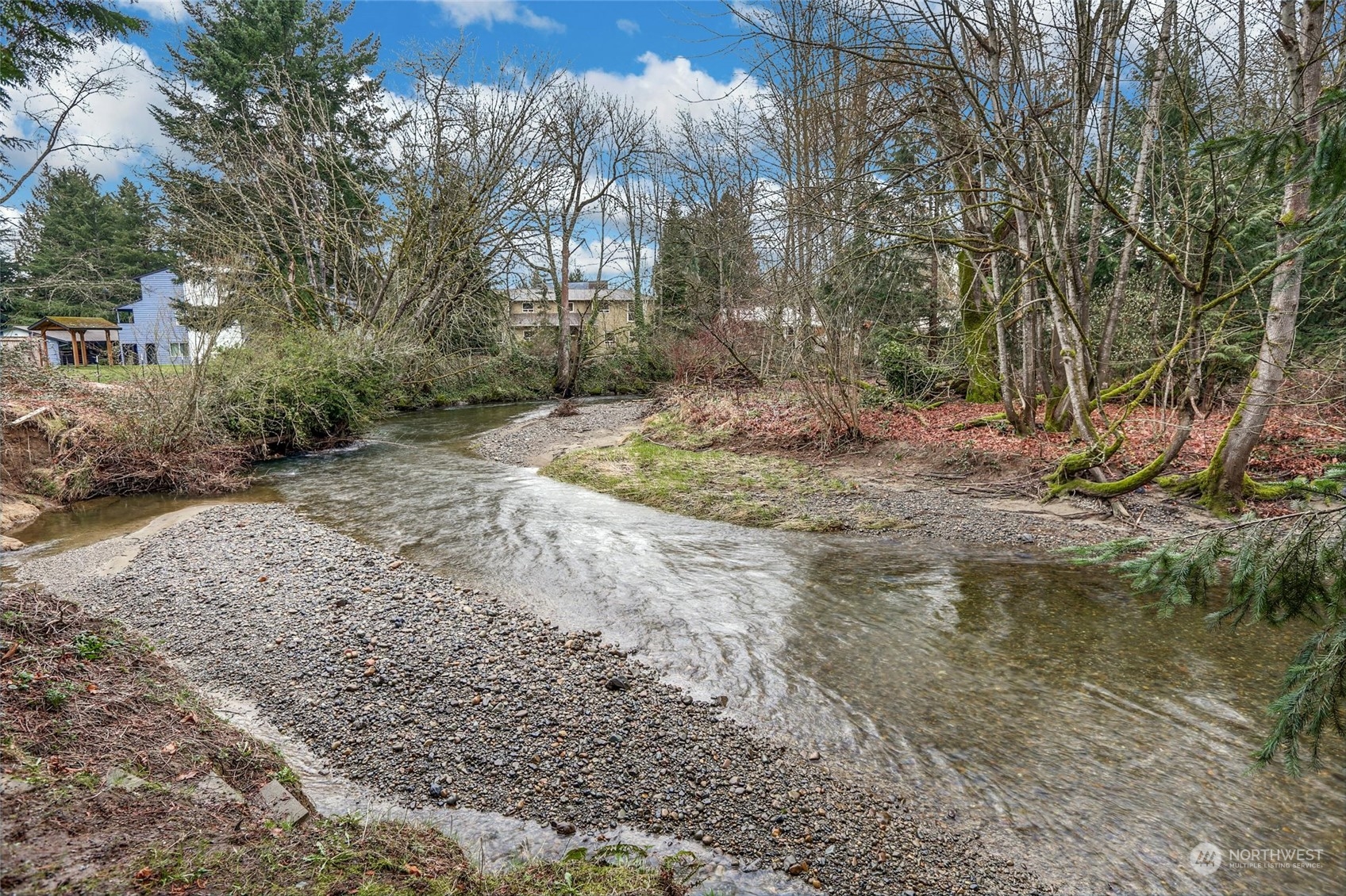 120 Newport Way NW Unit: 5