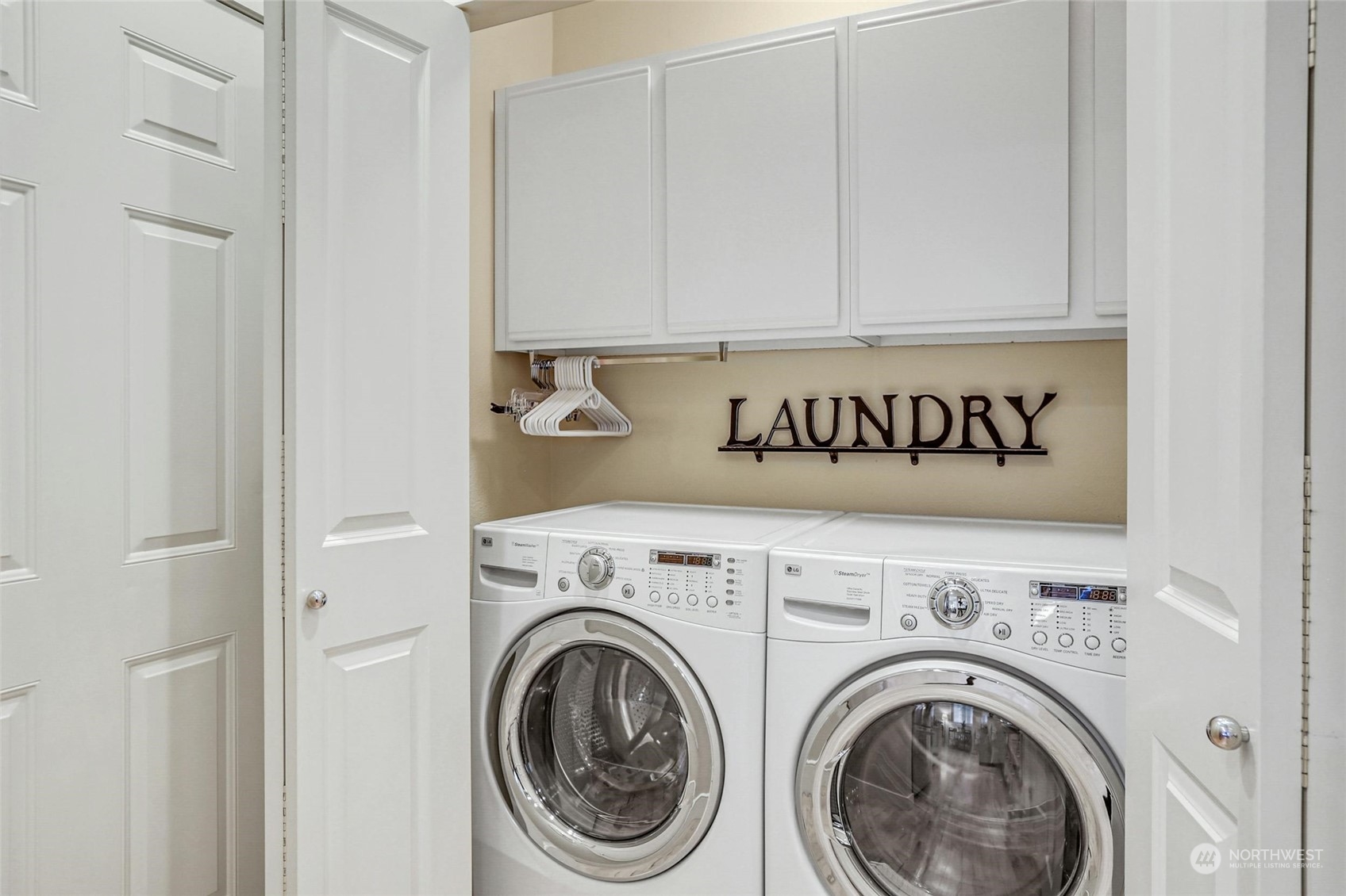 120 Newport Way NW Unit: 5