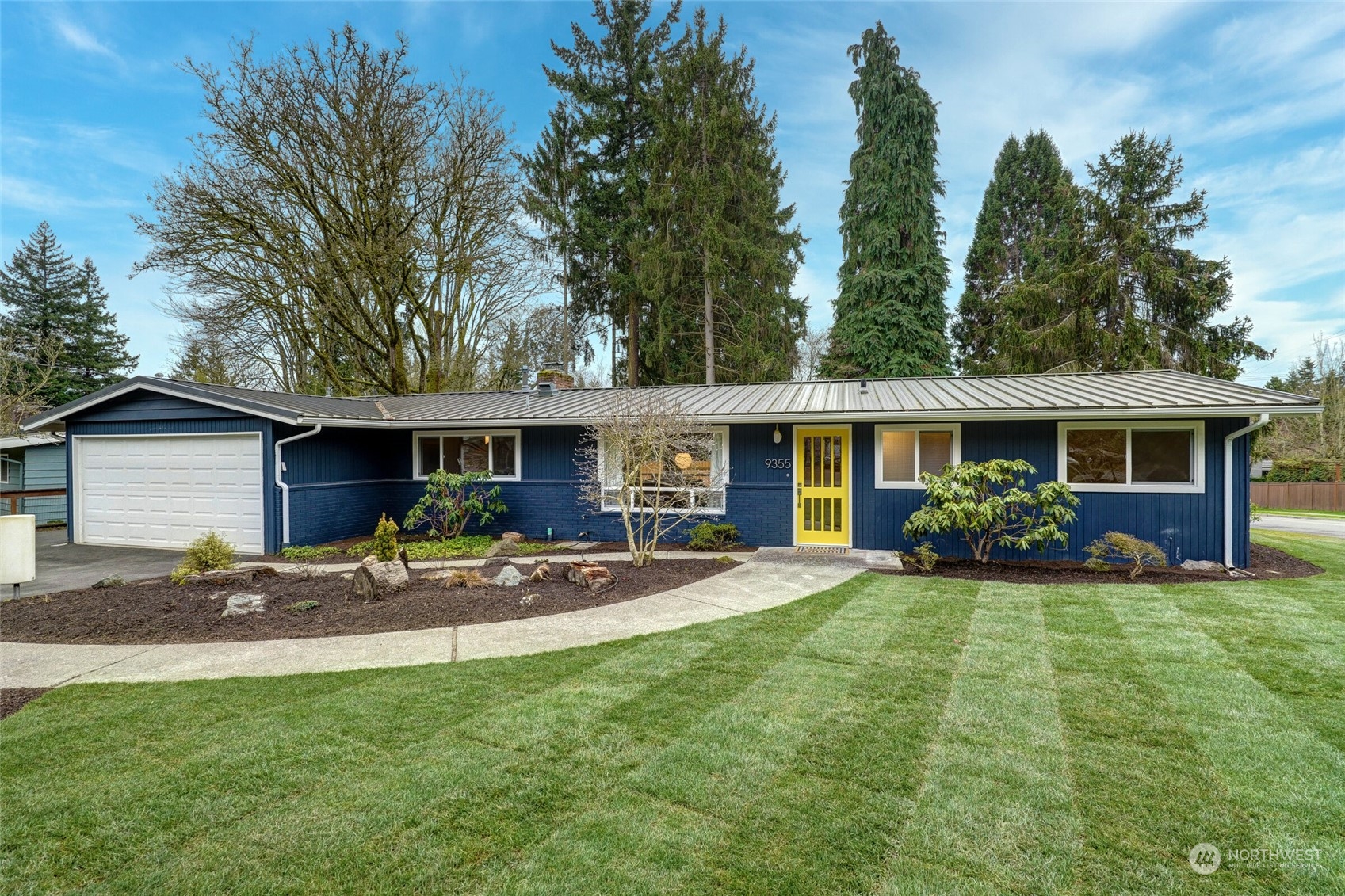 9355 NE 120th Place