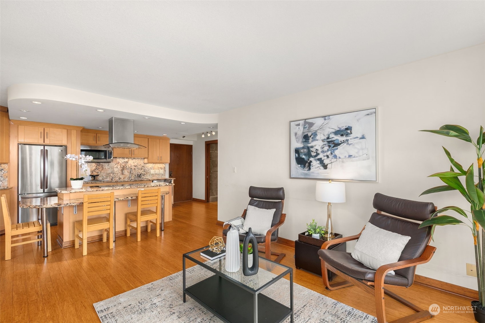 2201 3rd Avenue Unit: 1903