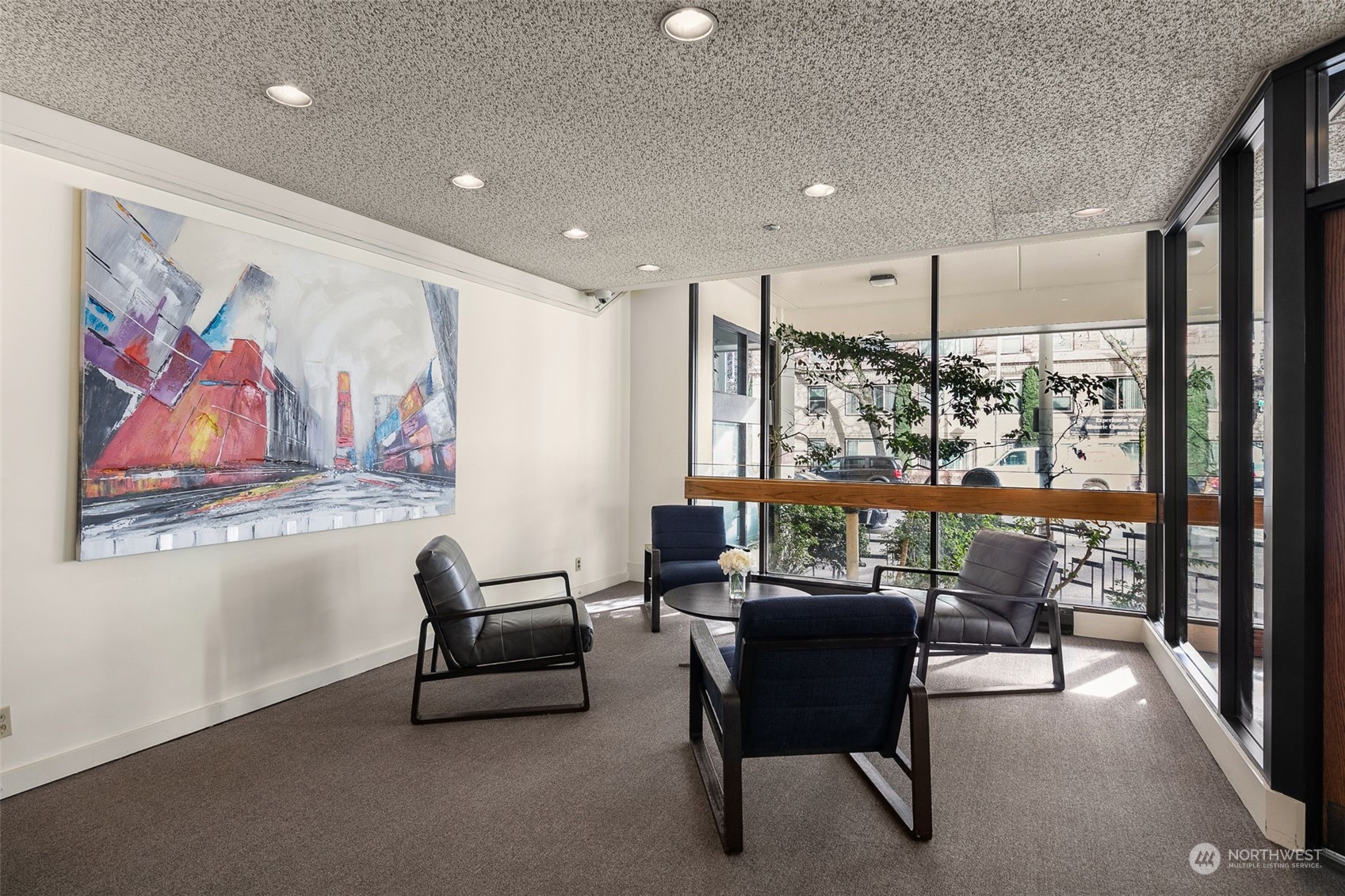 2201 3rd Avenue Unit: 1903