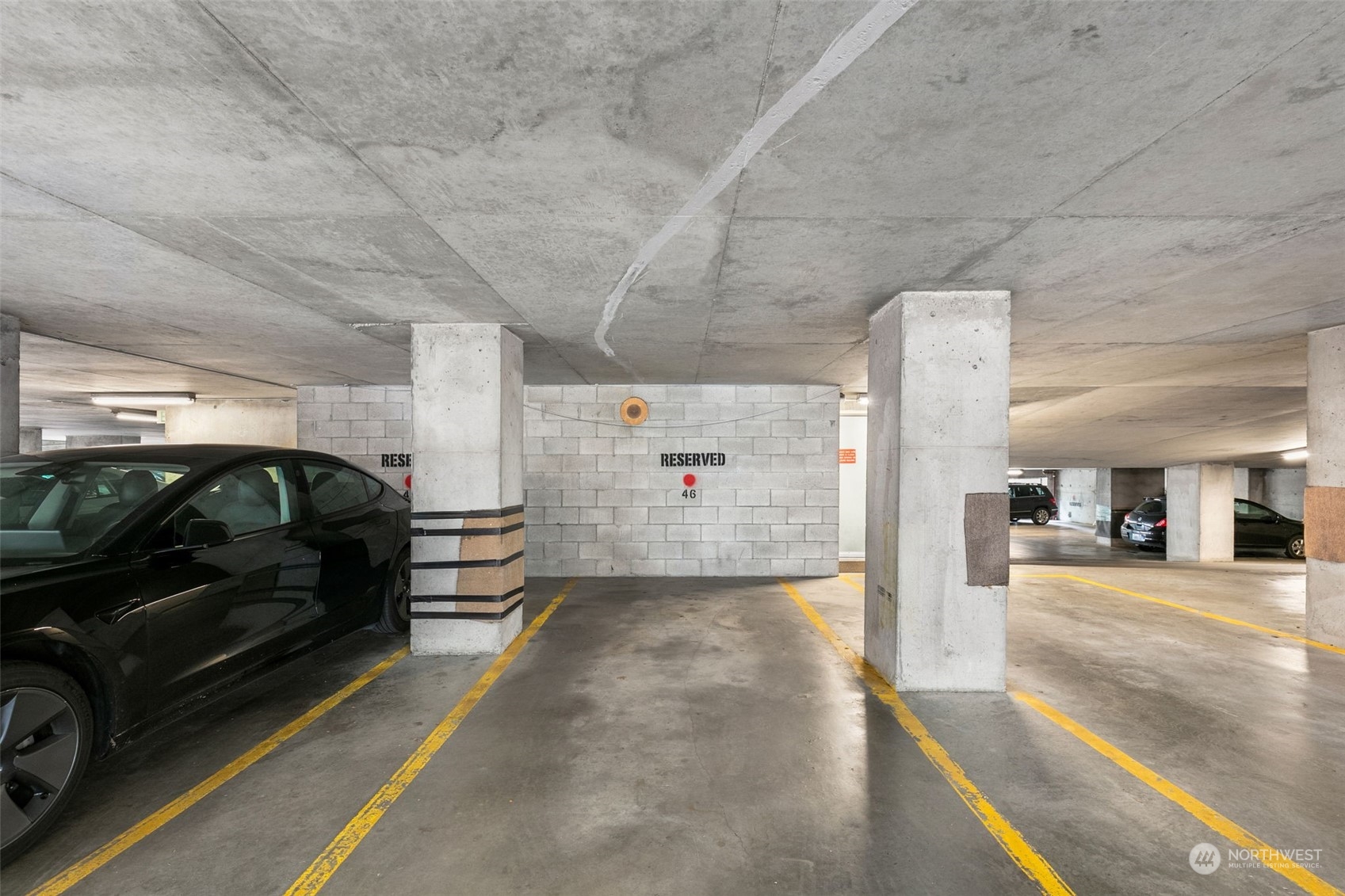 2201 3rd Avenue Unit: 1903