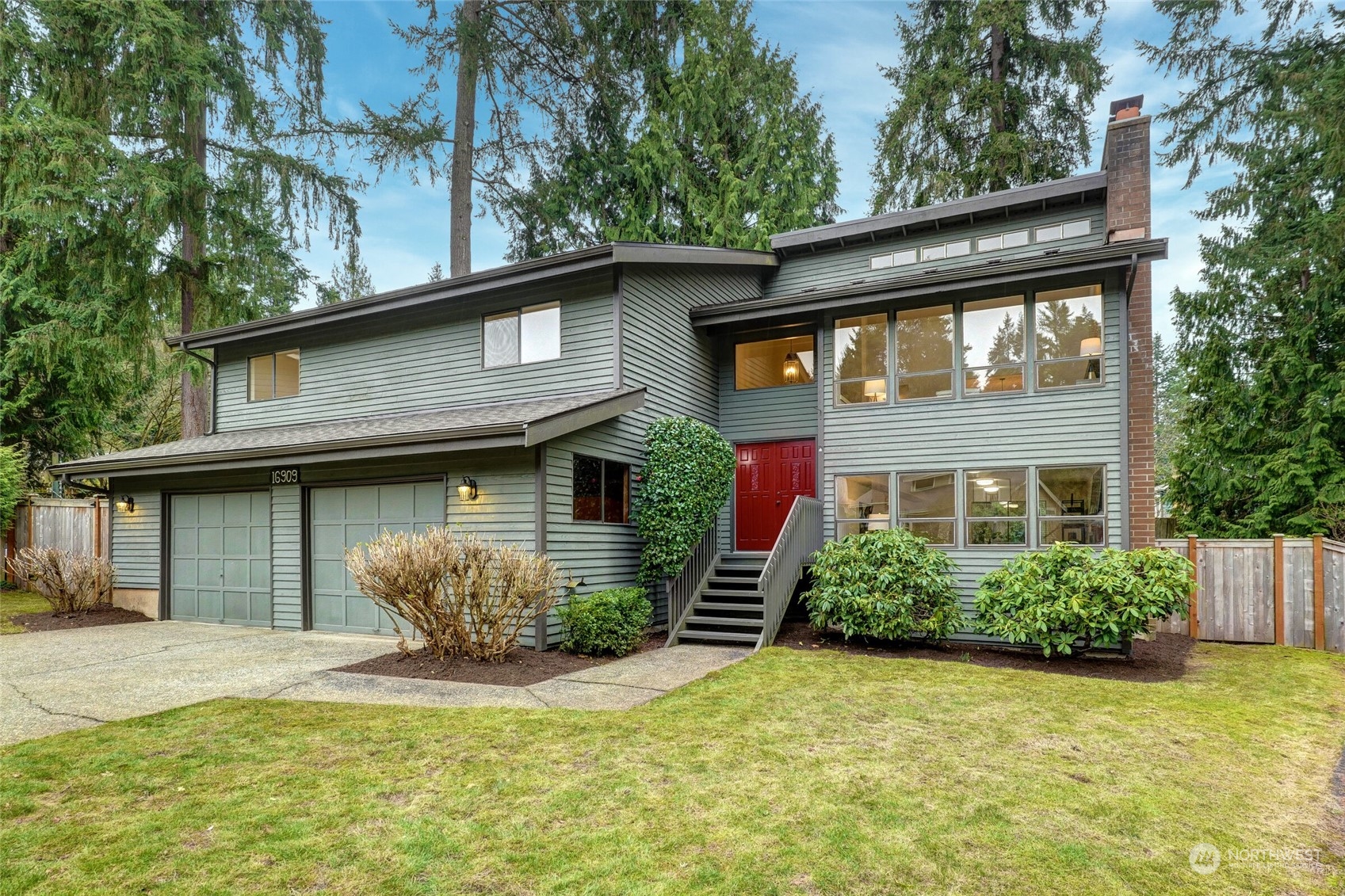 16909 NE 98th Court