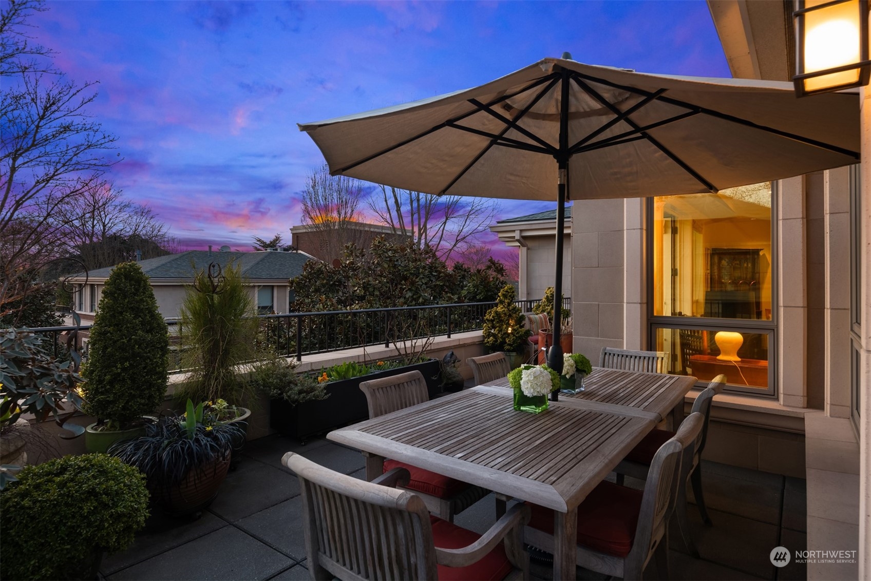 1185 Broadway E Unit: PH7