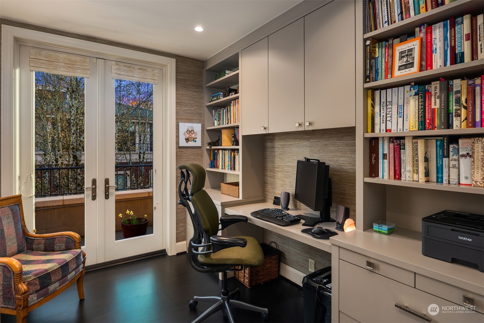 1185 Broadway E Unit: PH7