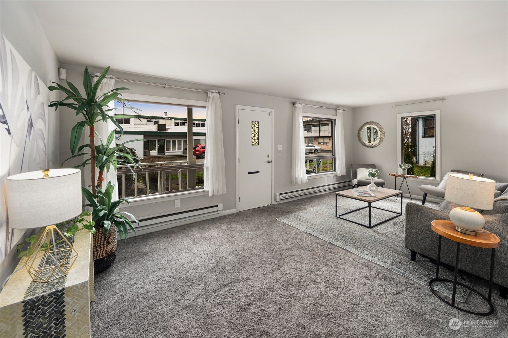 316 Burnett Avenue N