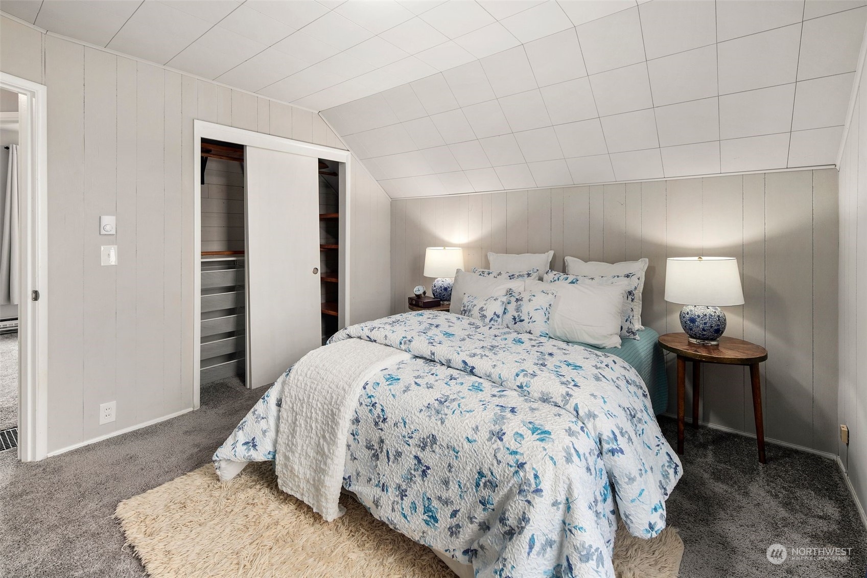 316 Burnett Avenue N