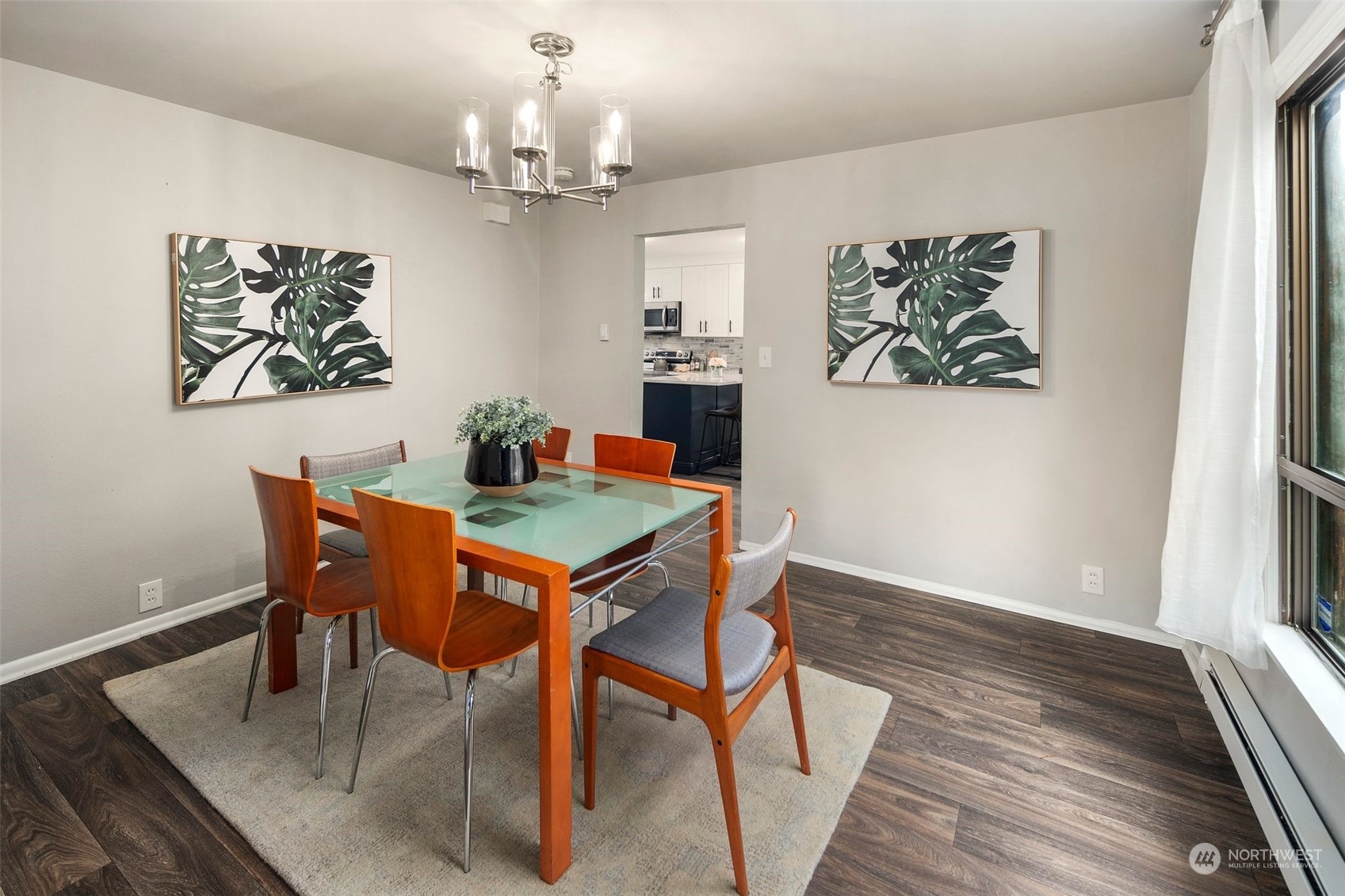 316 Burnett Avenue N