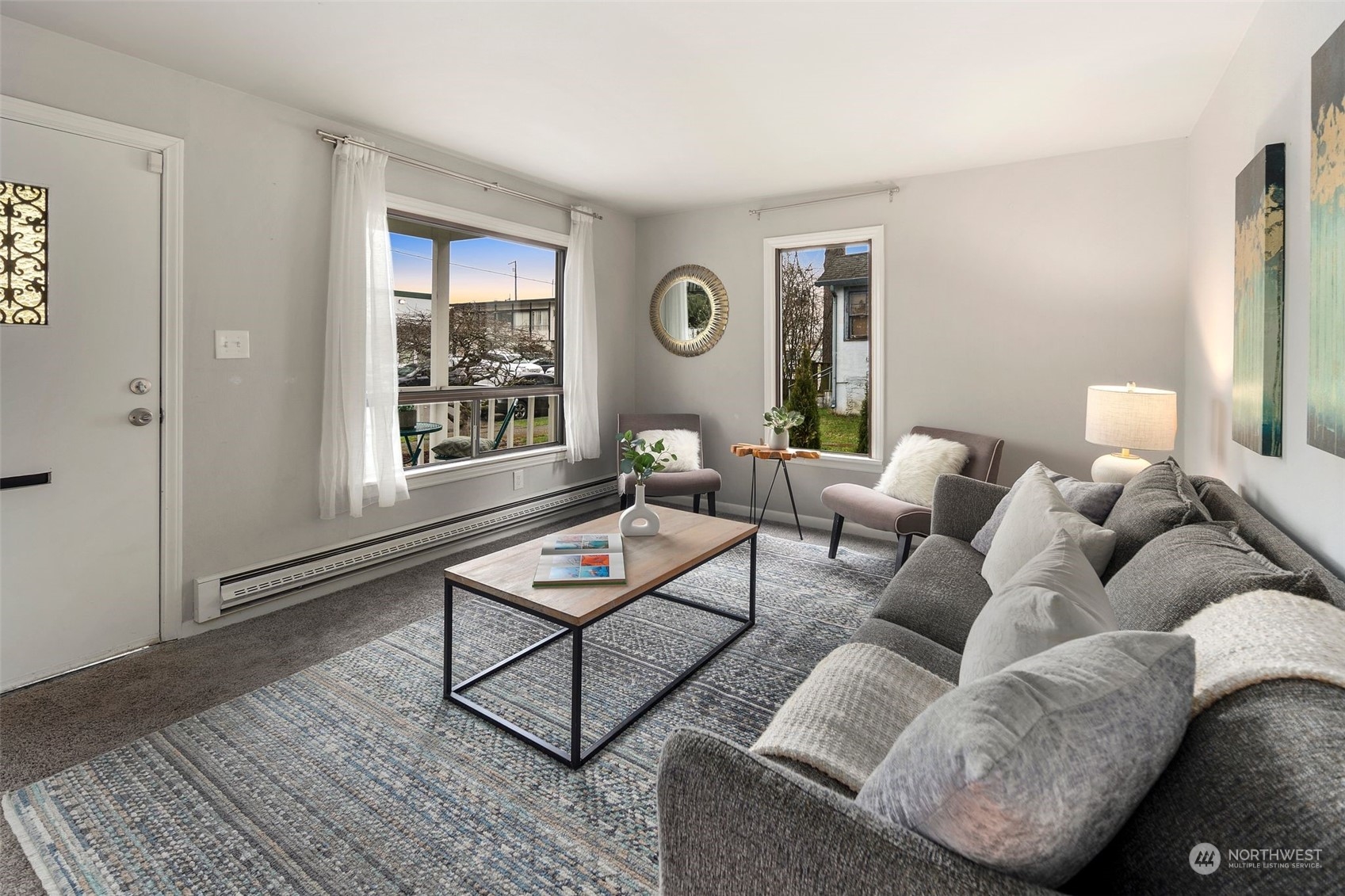 316 Burnett Avenue N