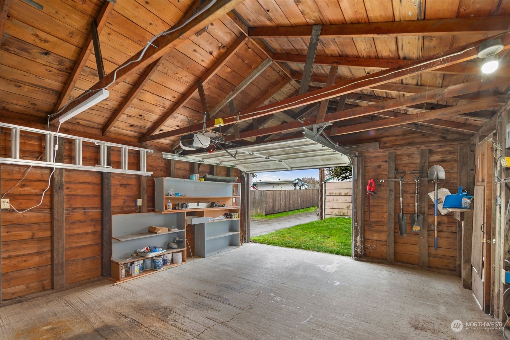 316 Burnett Avenue N