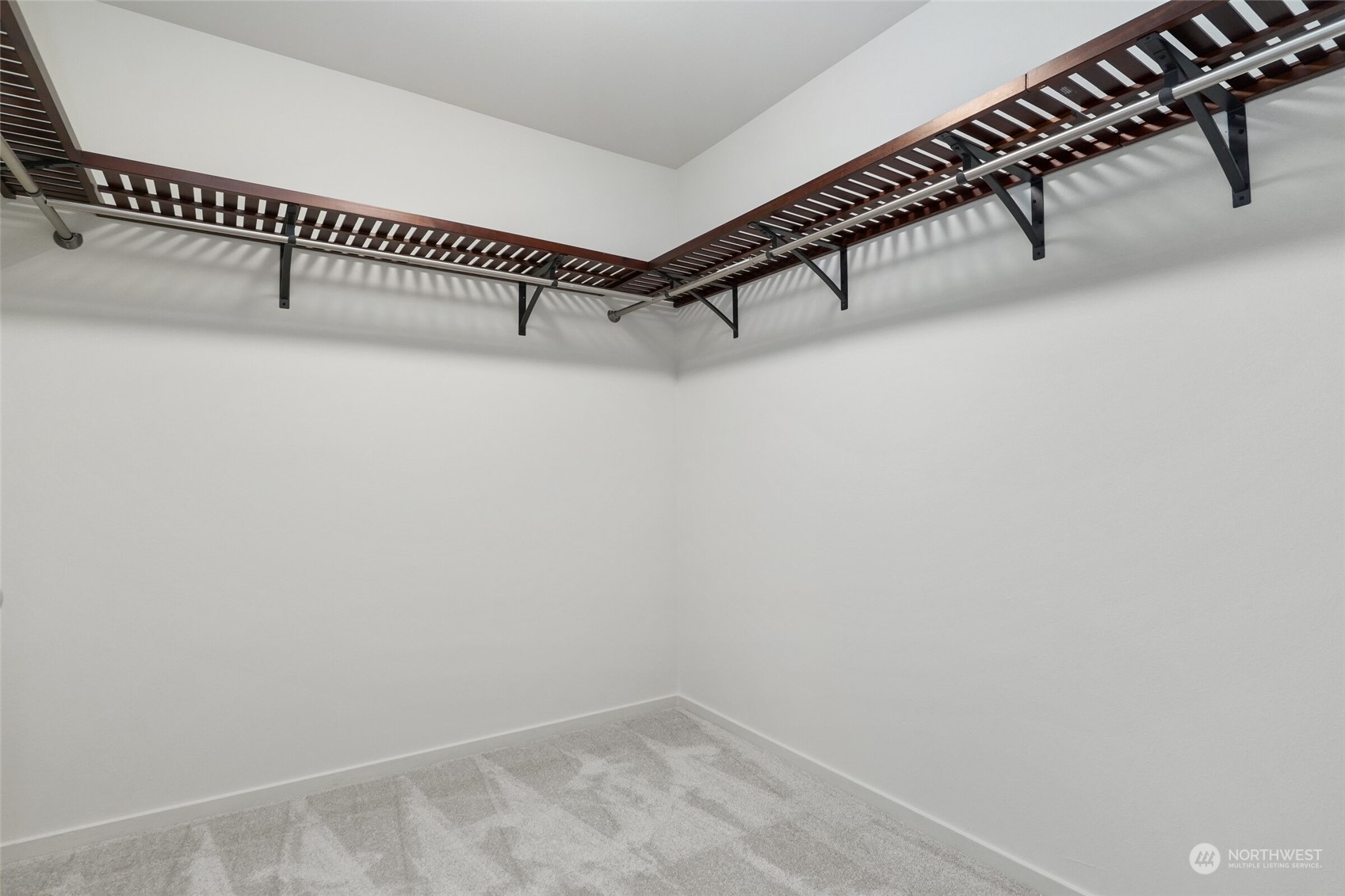 2420 8th Avenue N Unit: N101