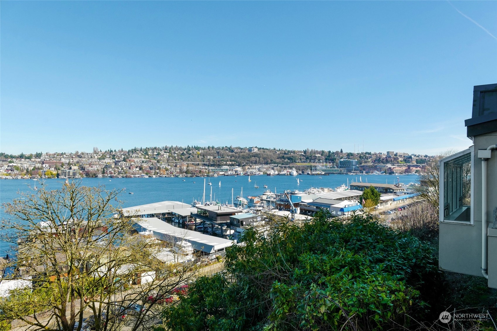 2420 8th Avenue N Unit: N101