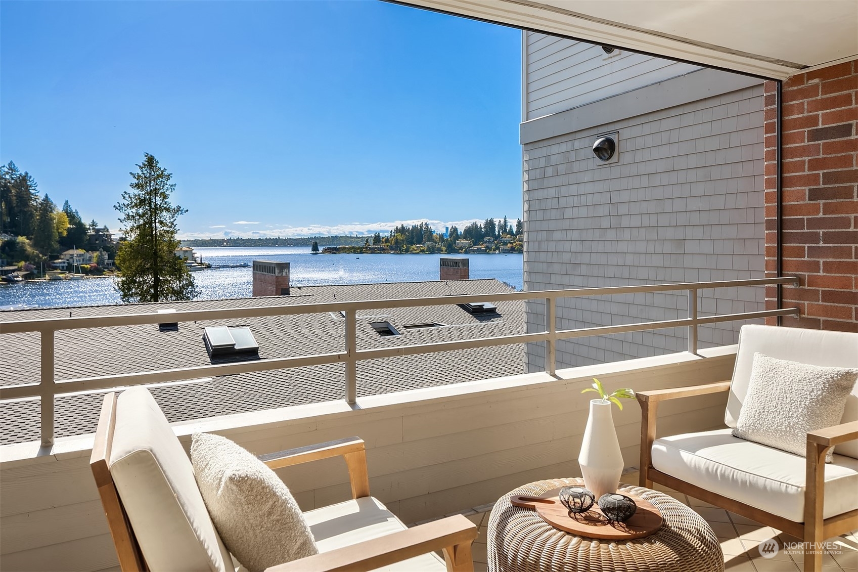 9915 Lake Washington Boulevard NE Unit: A-203