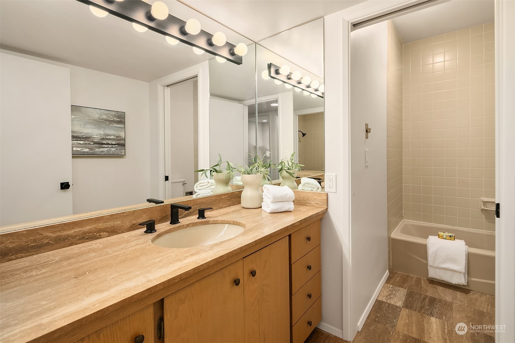 9915 Lake Washington Boulevard NE Unit: A-203