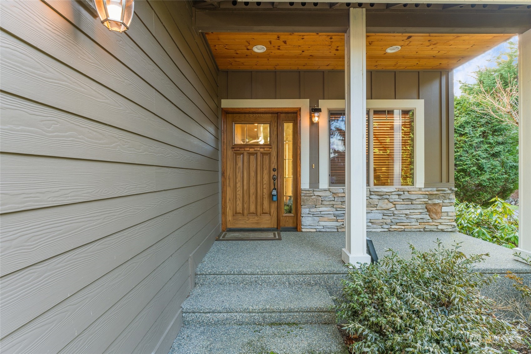 2 Bowline Court